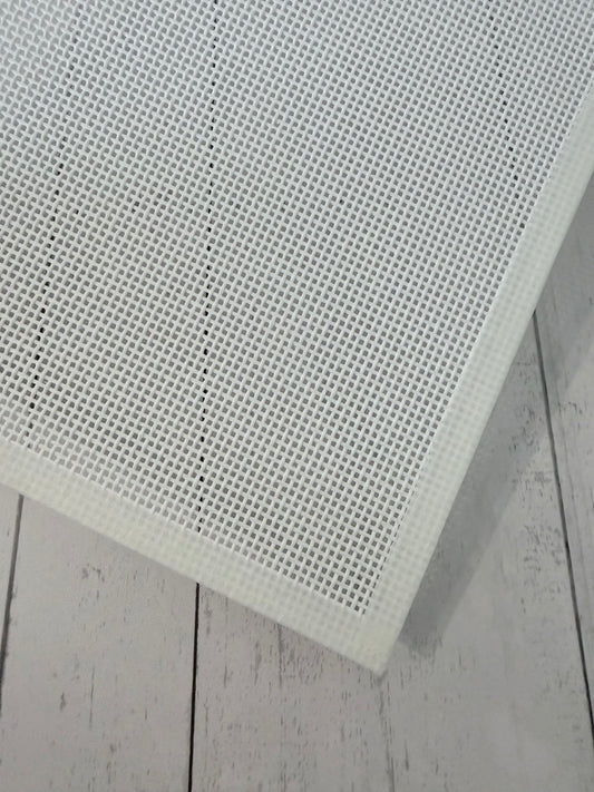 18 Mesh Needlepoint Canvas (blank)